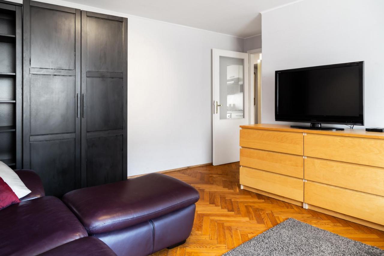 2 Bedroom Apartment, Heart Of Krakow Tomasza St Esterno foto